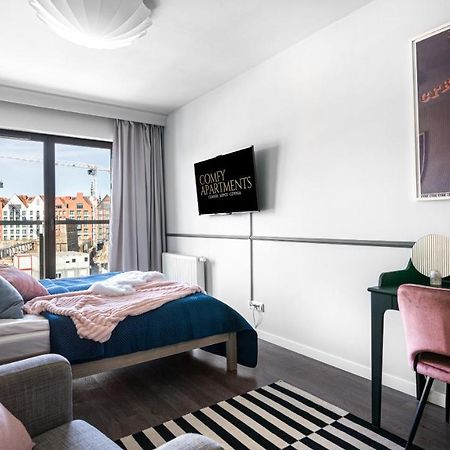 Waterlane W Oknami Na Rzeke - Marina View - Comfy Apartments Danzica Esterno foto