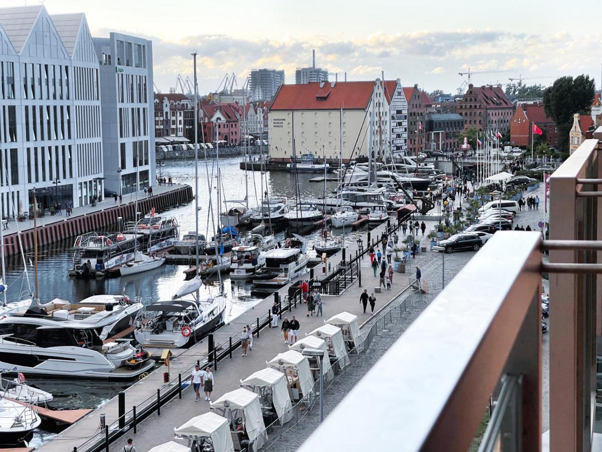 Waterlane W Oknami Na Rzeke - Marina View - Comfy Apartments Danzica Esterno foto