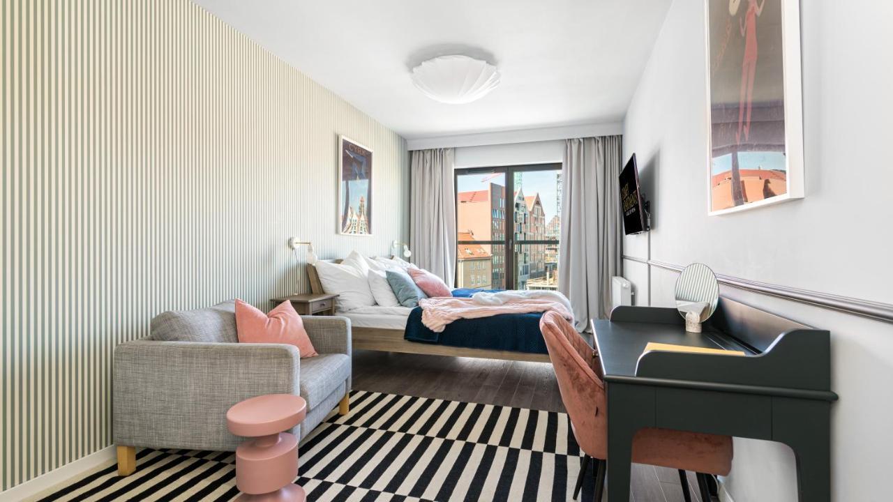 Waterlane W Oknami Na Rzeke - Marina View - Comfy Apartments Danzica Esterno foto
