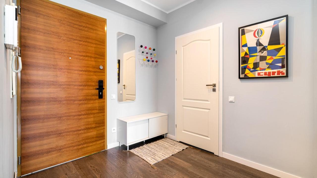 Waterlane W Oknami Na Rzeke - Marina View - Comfy Apartments Danzica Esterno foto